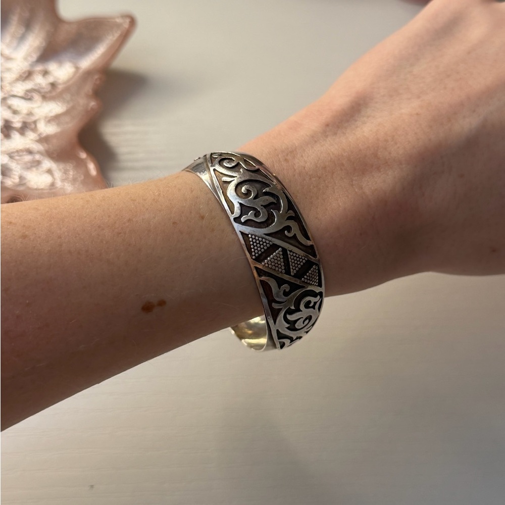 Solid 925 Sterling Silver Engraved Cuff Bangle Br… - image 2